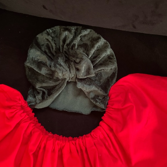 Dresses - Picture 3 of 6